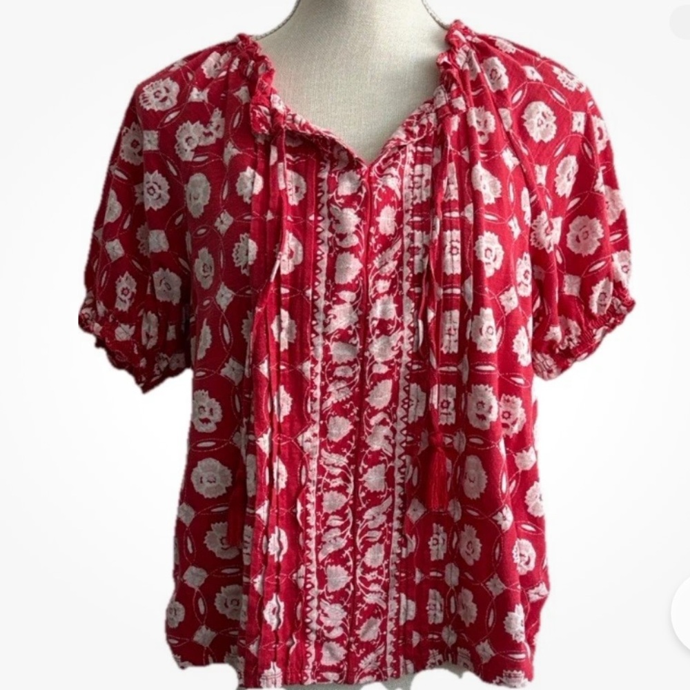 Wonderly Women's Red White Floral Top w Front Tassels Size SP